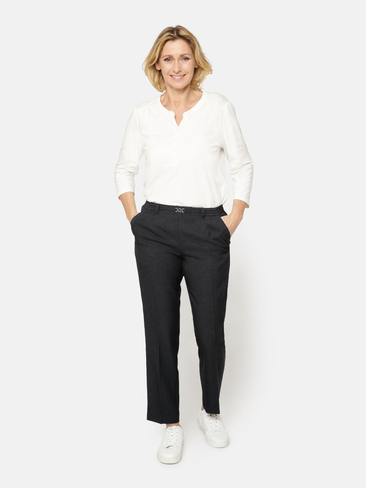 Anna Bukser - Sort - Regular Fit - Ekstra Kort