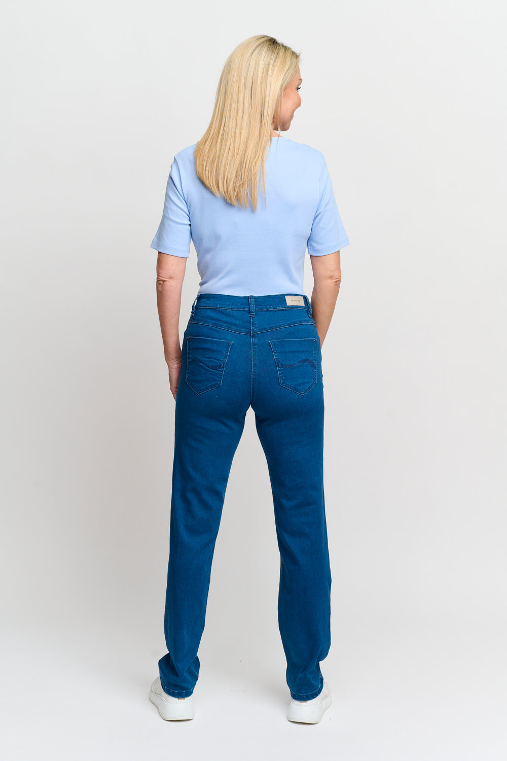 Ingrid Jeans - Blå - Straight Fit - Brede Lægge