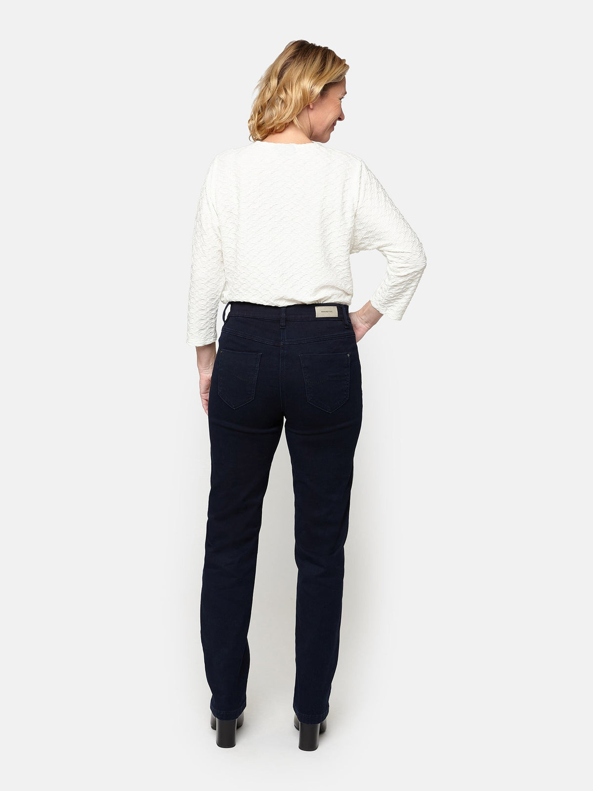 Ingrid Jeans - Navy - Straight Fit - Brede Lægge