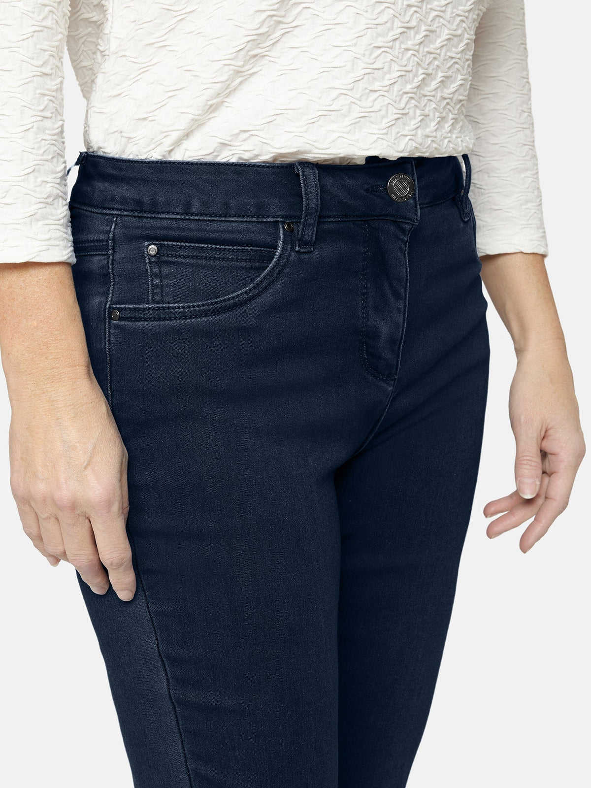 Madelaine Jeans - Navy - Straight Fit