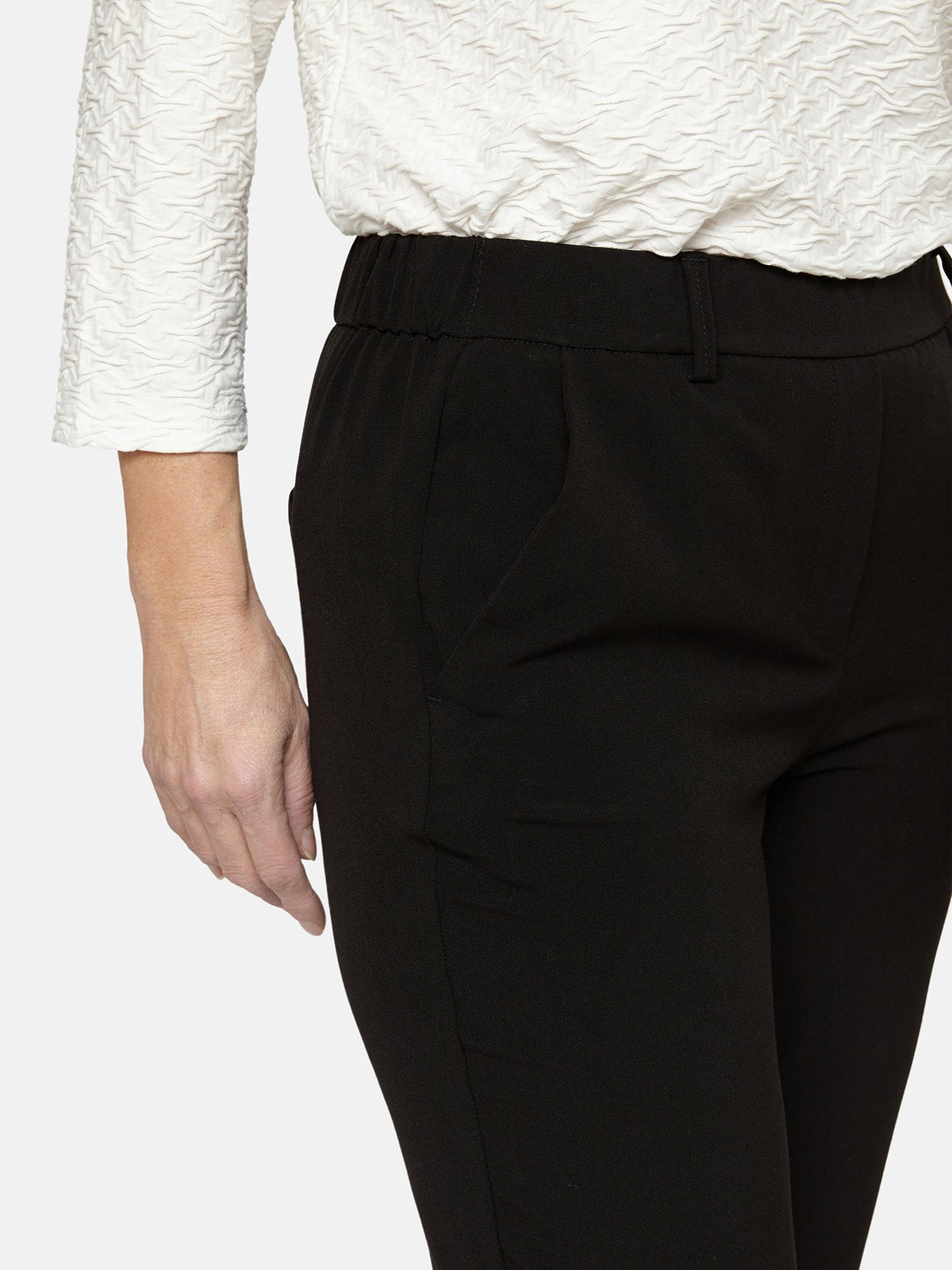 Sofie Bukser - Sort - Slim Fit / Elastik i Taljen