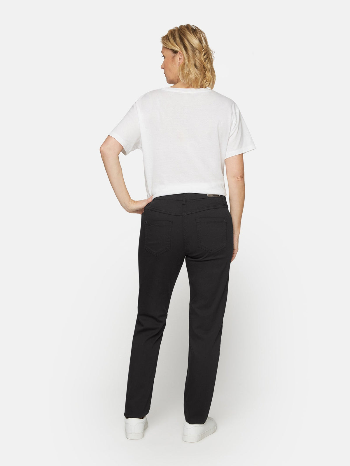 Madelaine Superstretch Jeans - Sort - Straight Fit