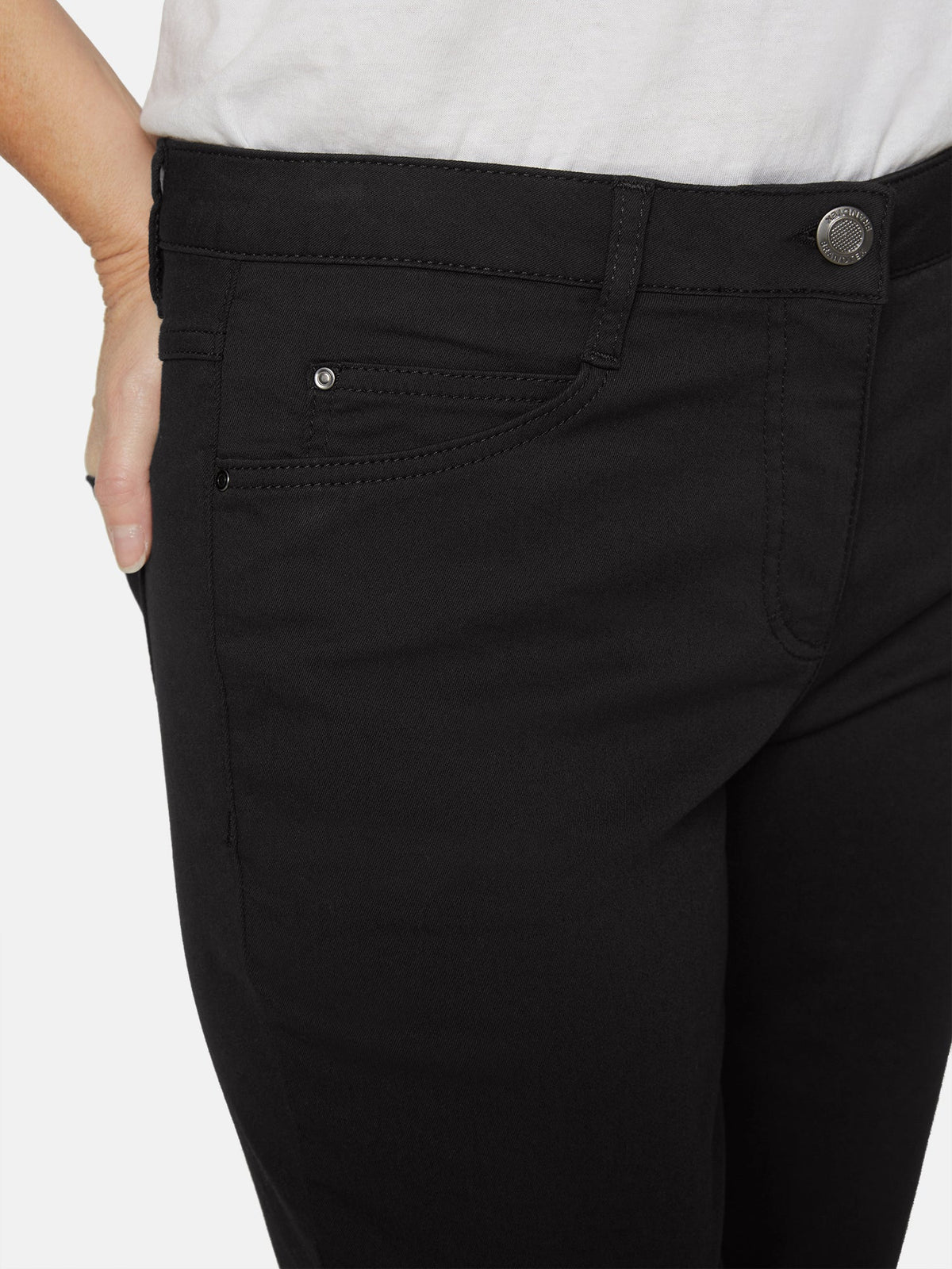 Madelaine Superstretch Jeans - Sort - Straight Fit