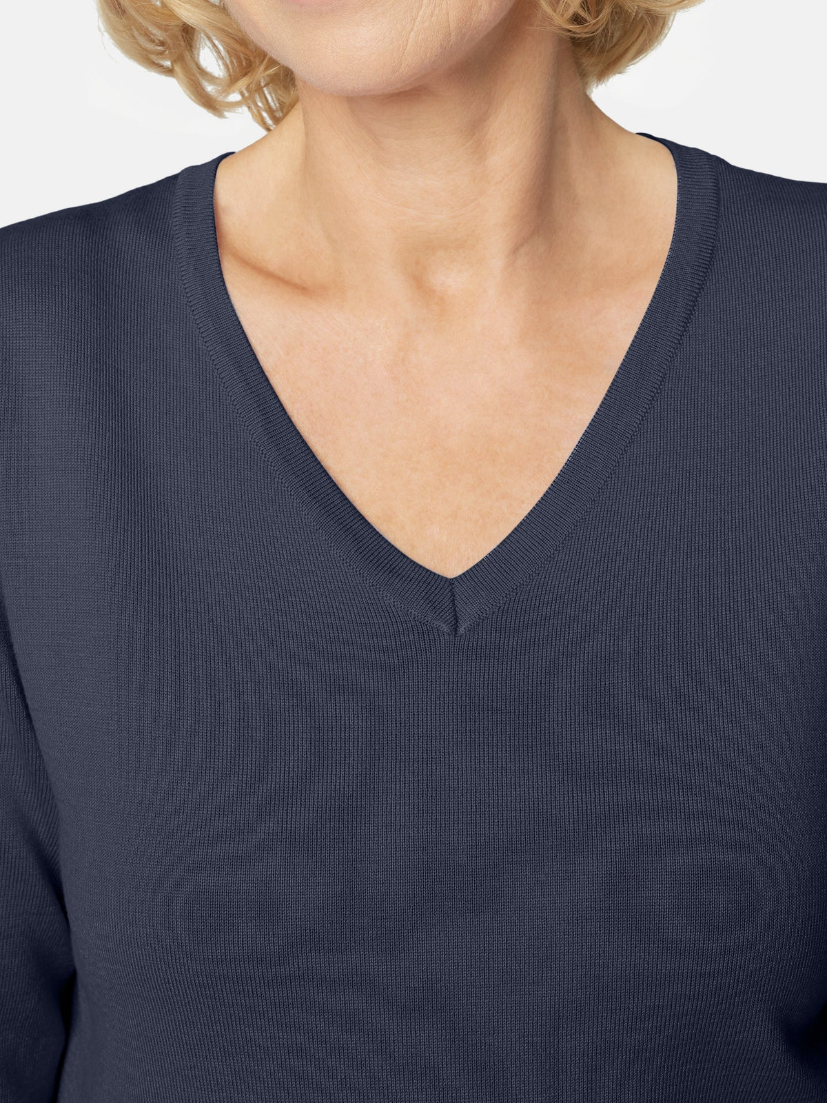 Strik Med V-hals - Navy