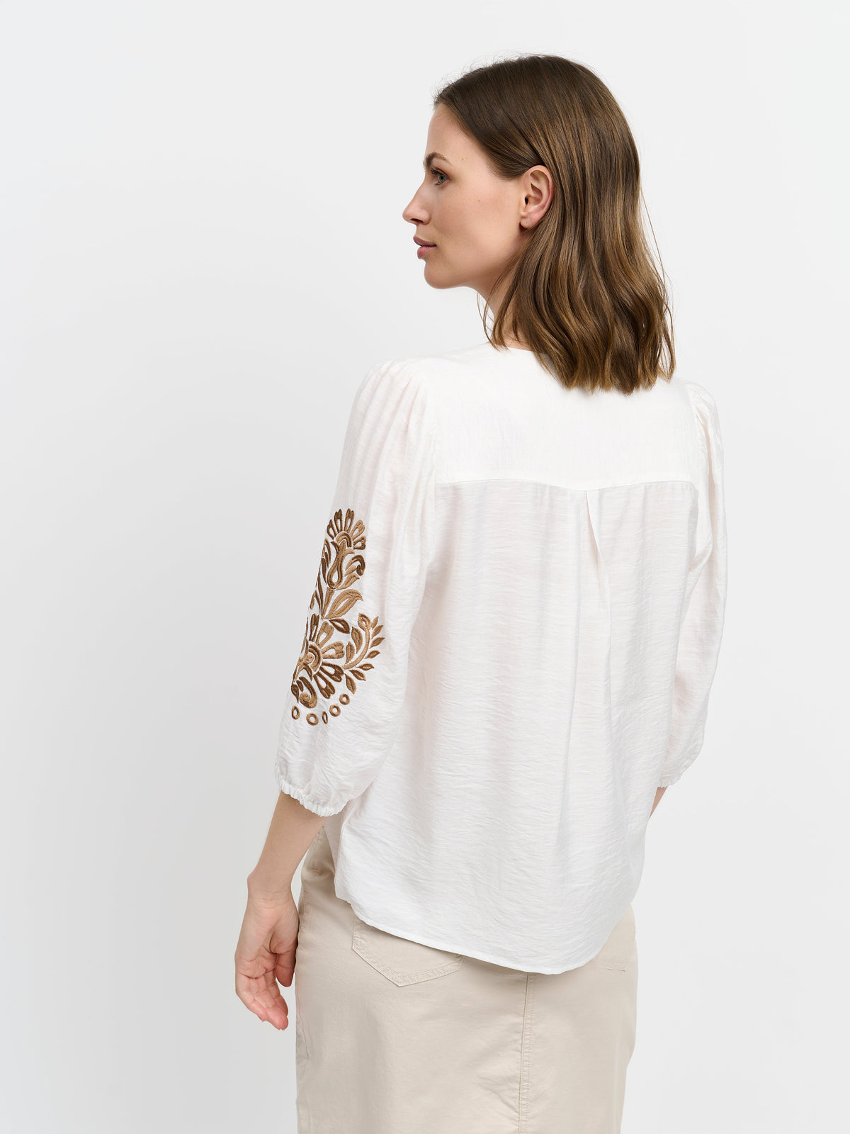 Bluse - Råhvid - Broderie Detalje
