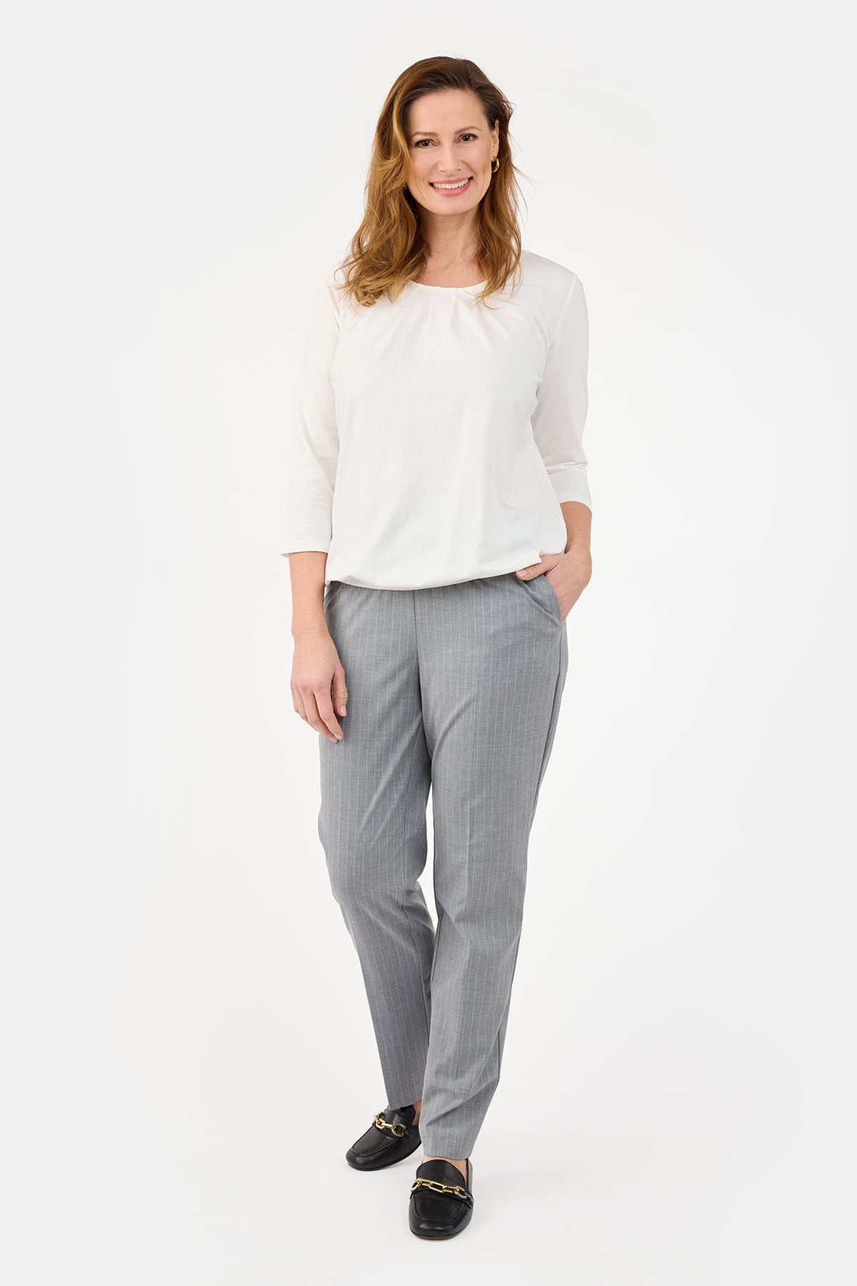 Anna Bukser - Grå - Regular Fit - Nålestribet