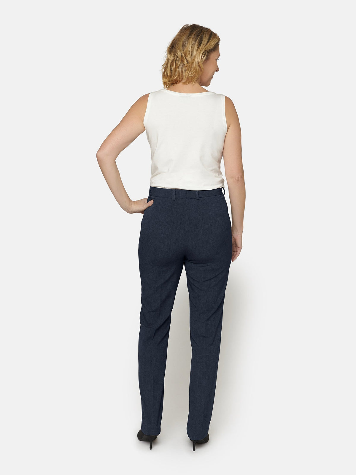 Sara Bukser - Navy - Klassisk Fit - Lynlåslommer