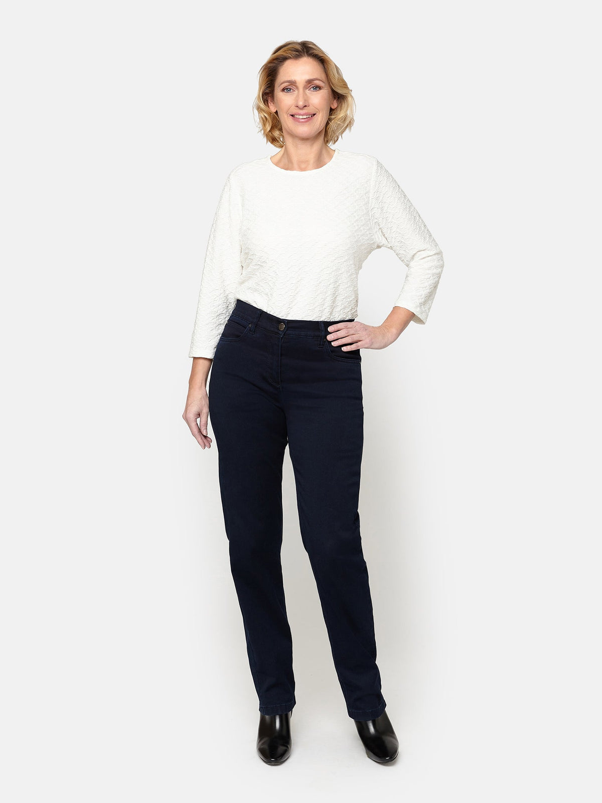 Ingrid Jeans - Navy - Straight Fit - Brede Lægge