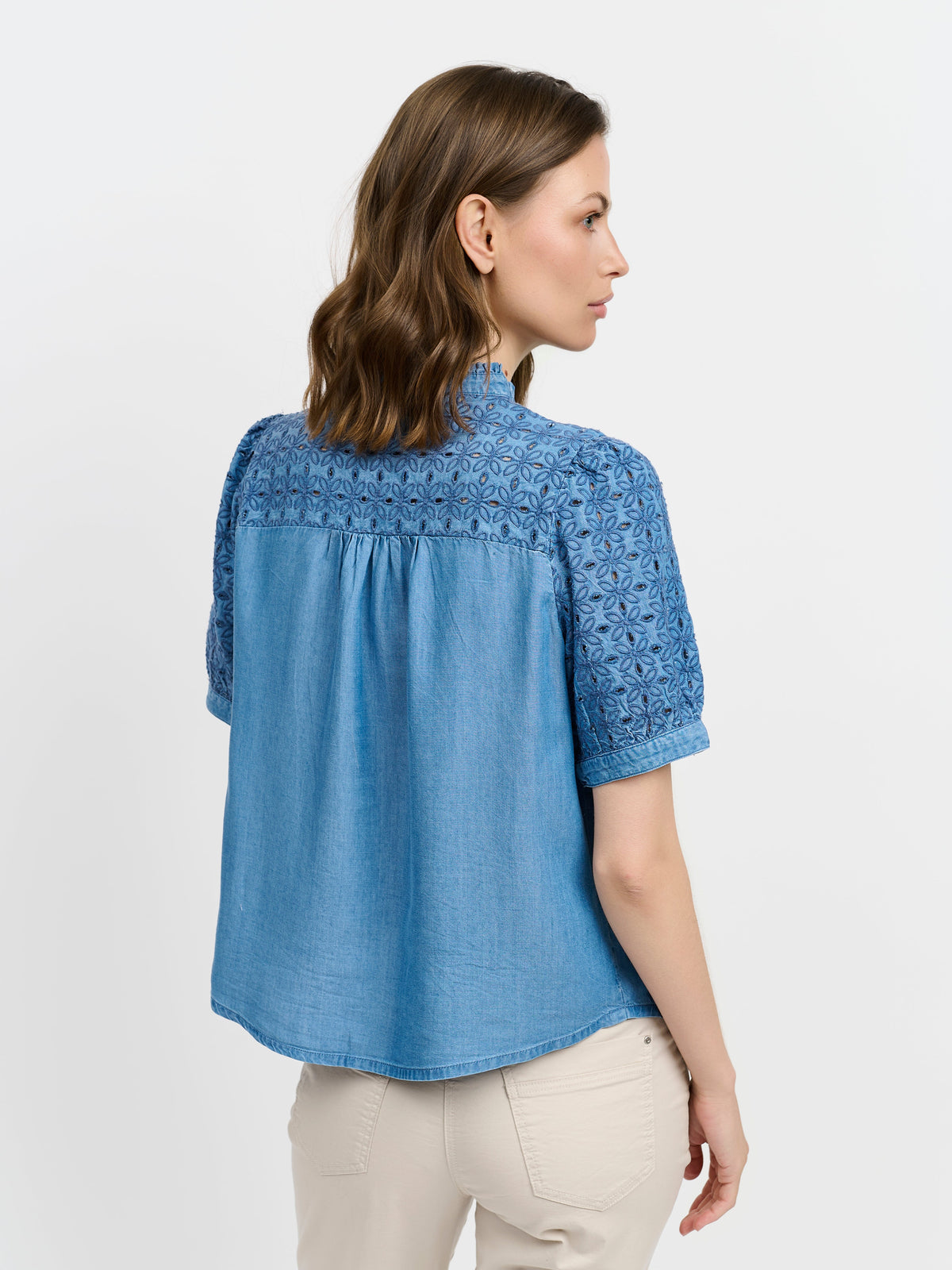 Kortærmet Denim Skjorte - Blå - Broderie Anglaise