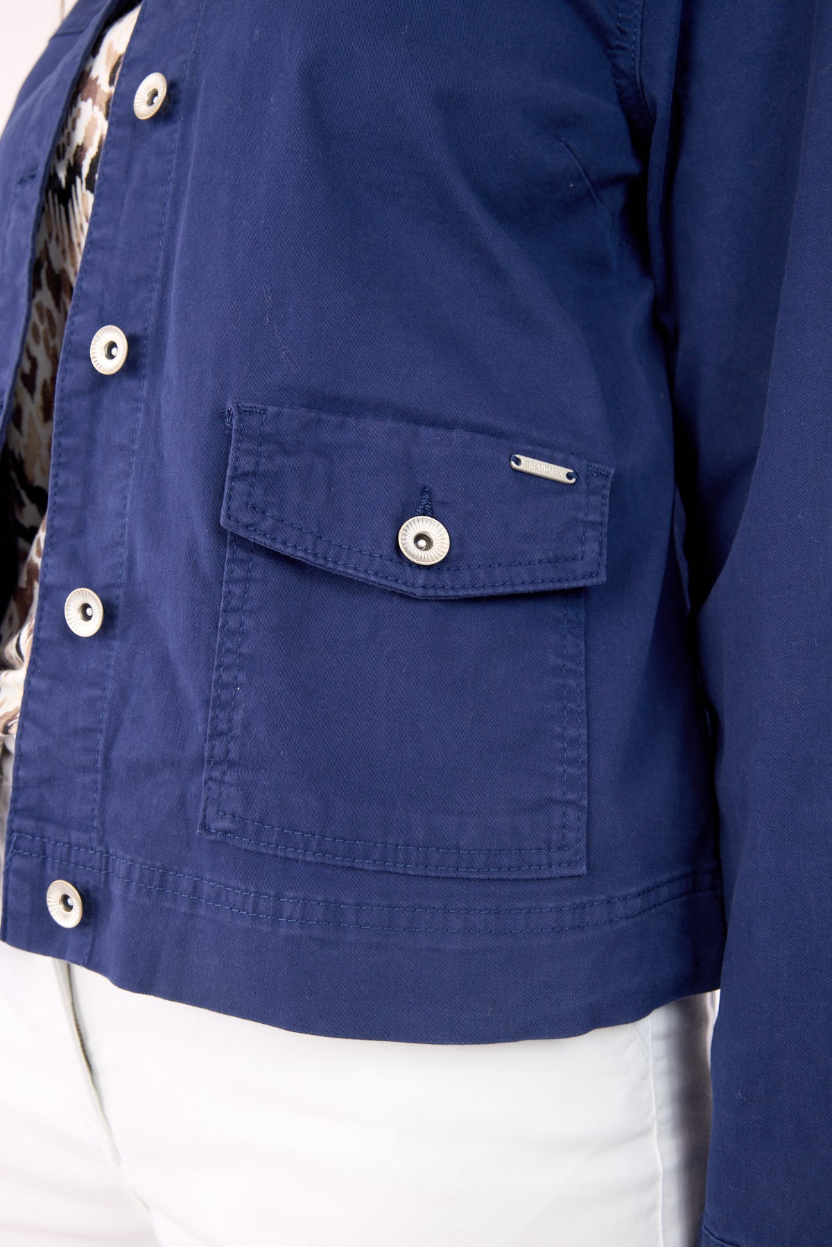 Let Jakke - Navy - Knaplukning