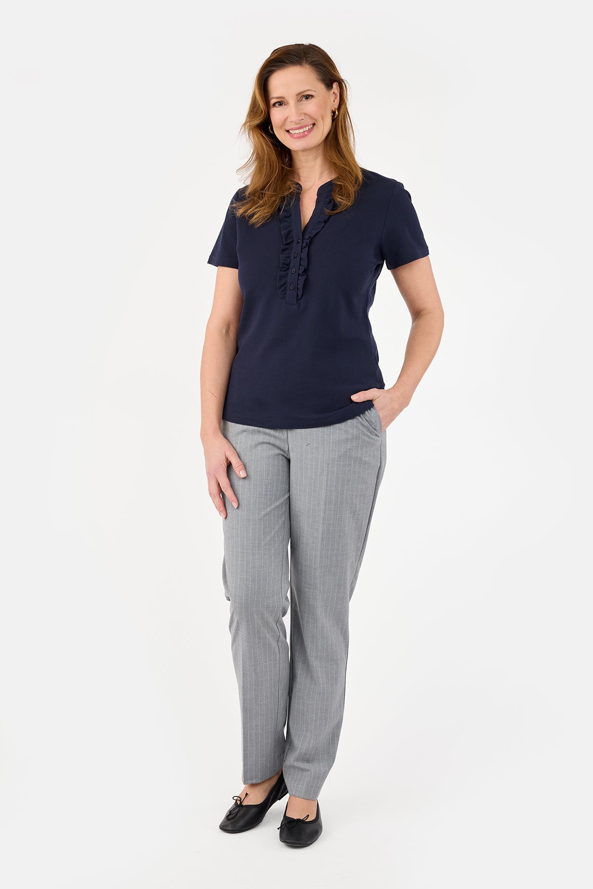 Kortærmet T-shirt - Navy - Flæsedetalje
