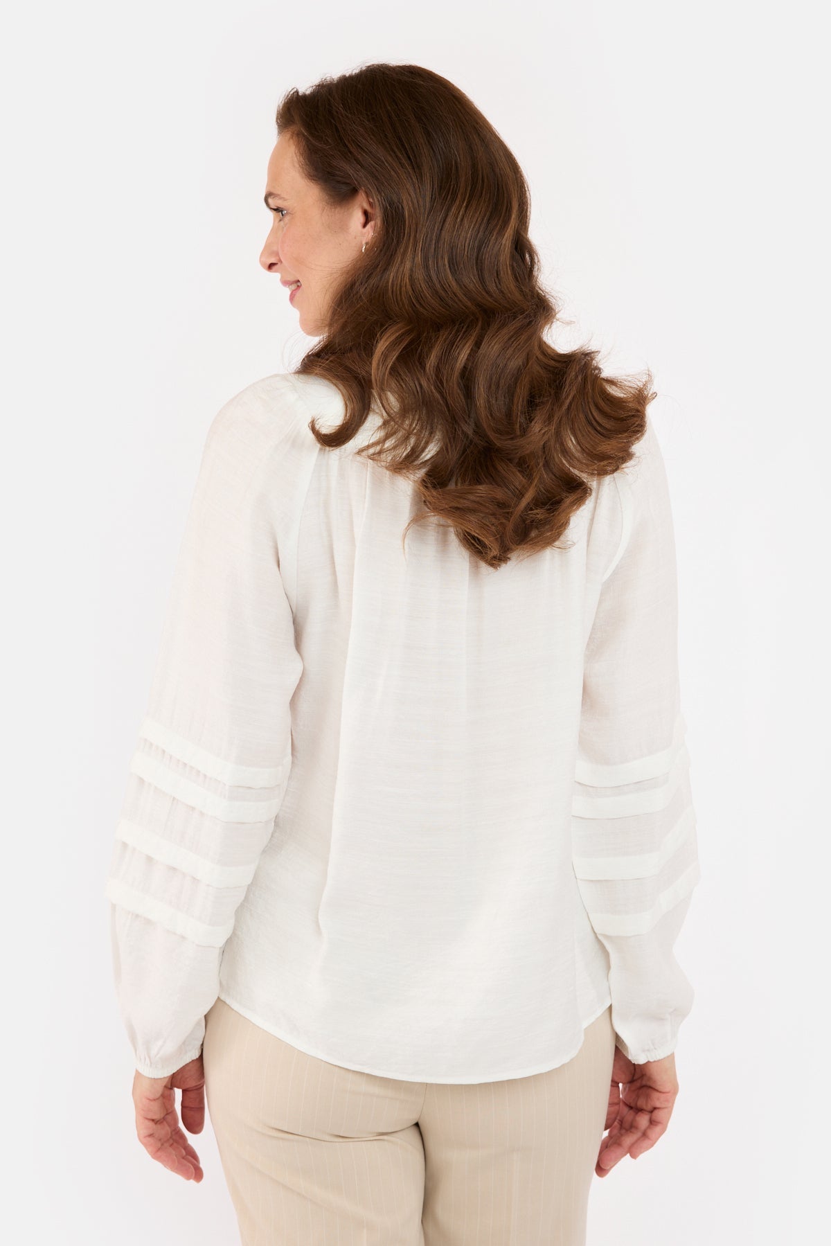 Langærmet Bluse - Offwhite - Firkantet Hals