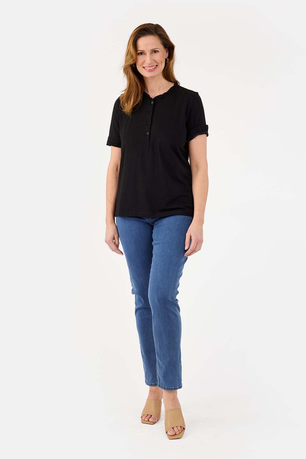 Kortærmet T-shirt - Sort - Flæsekant