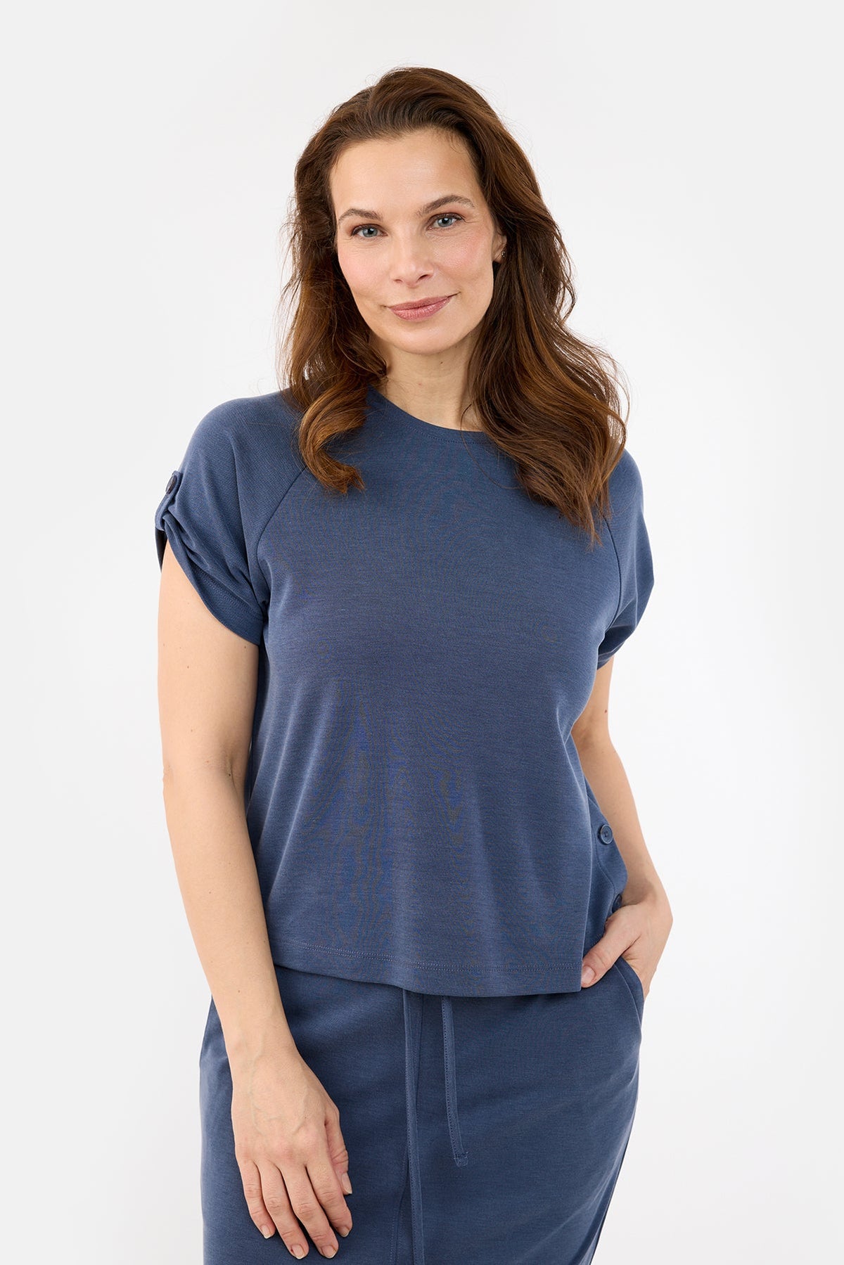 Kortærmet T-shirt - Blå - Dekorative Knapper
