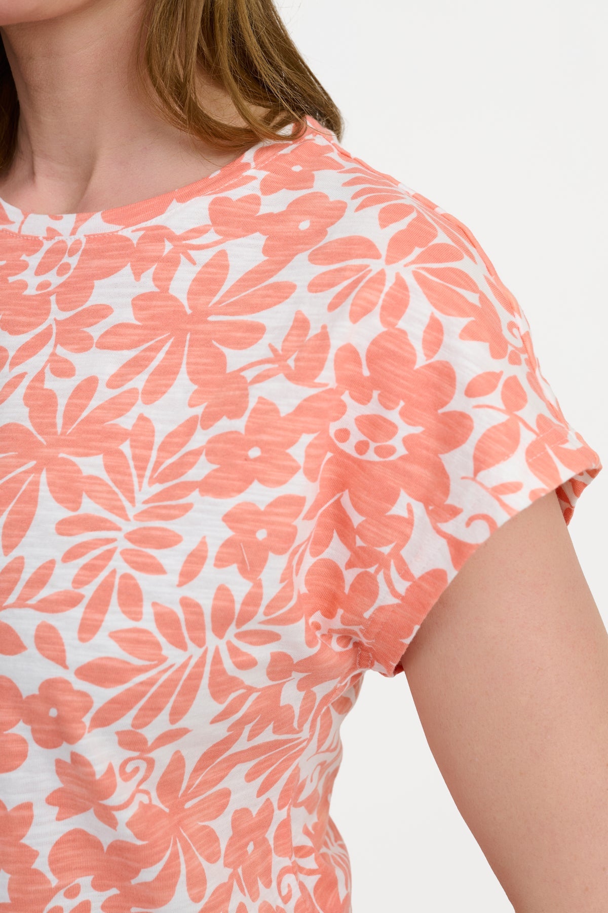 Kortærmet T-shirt - Koral - Blomsterprint