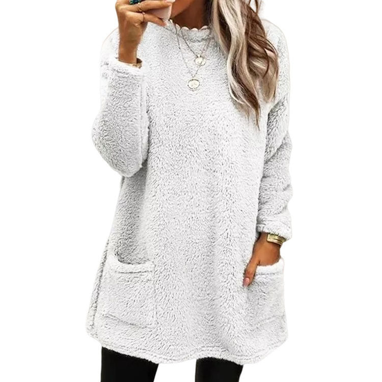 Varm damebluse med rund hals og lange ærmer